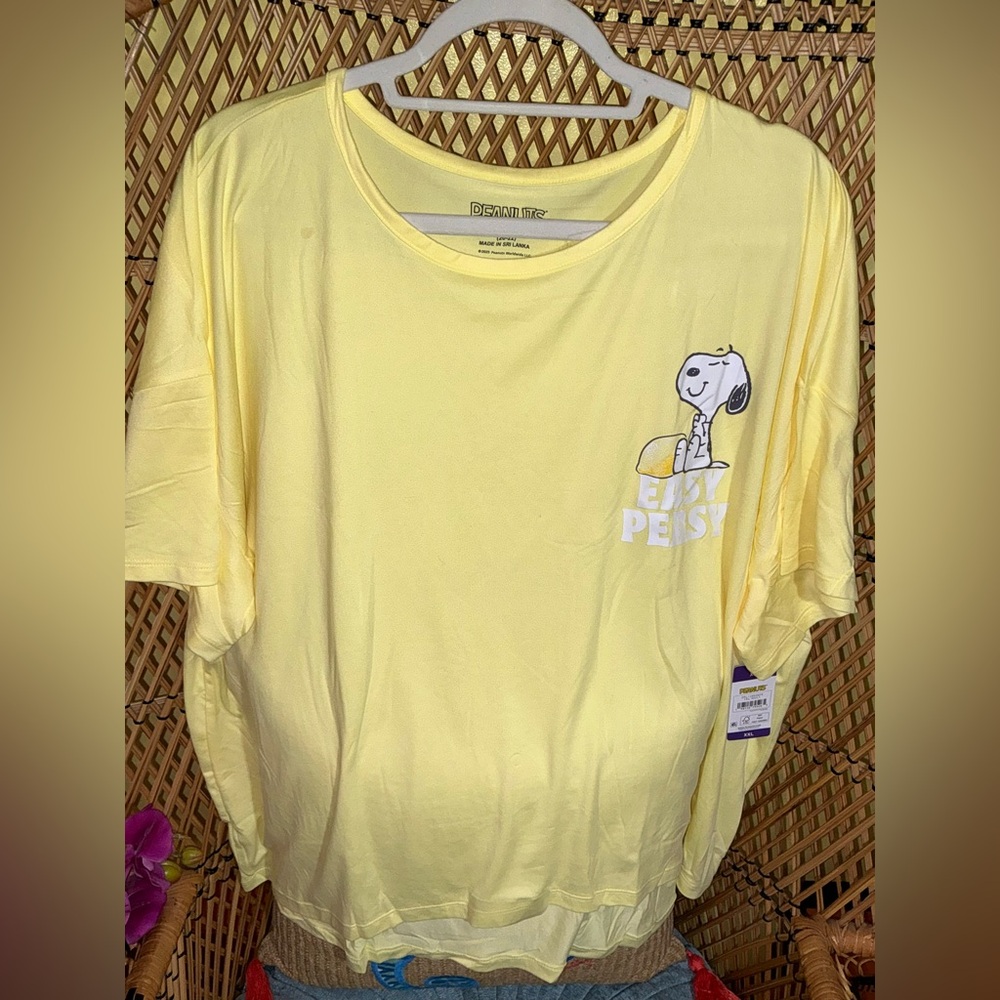 Peanuts NWT Sleep Shirt Size XXL